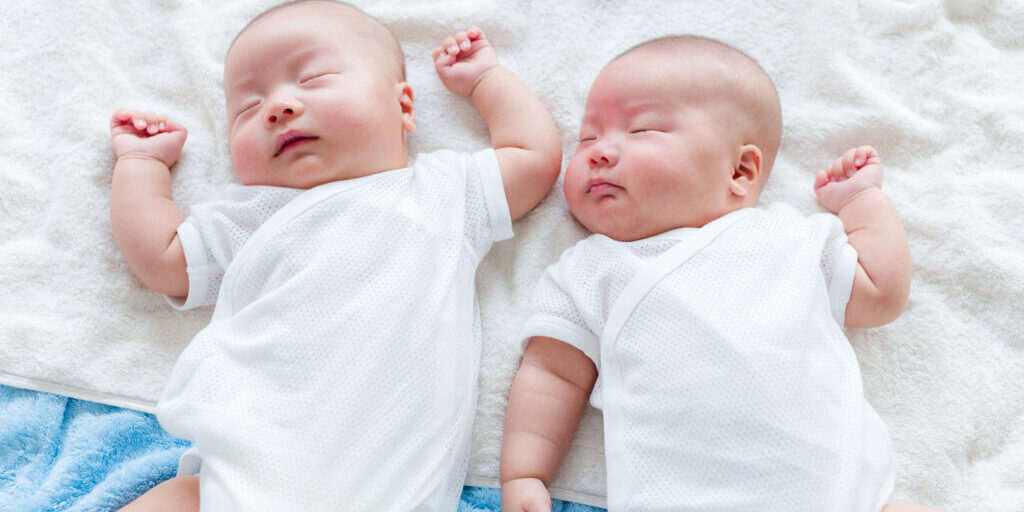 Baby twins Baby twins